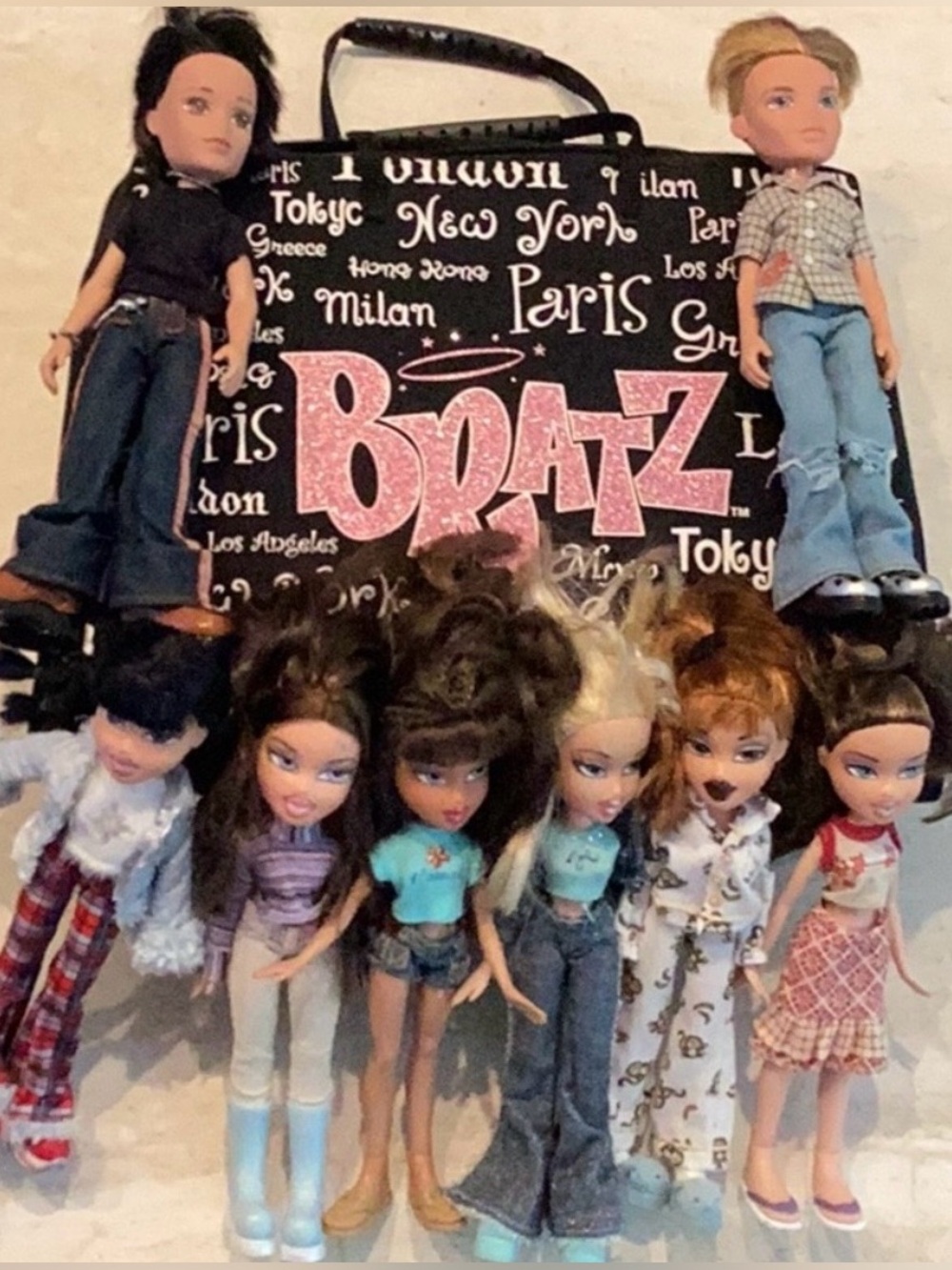 Vintage Bratz Dolls & World Tour Case Lot Of 8 Jade Dana Boyz Boy Doll MGA 2003